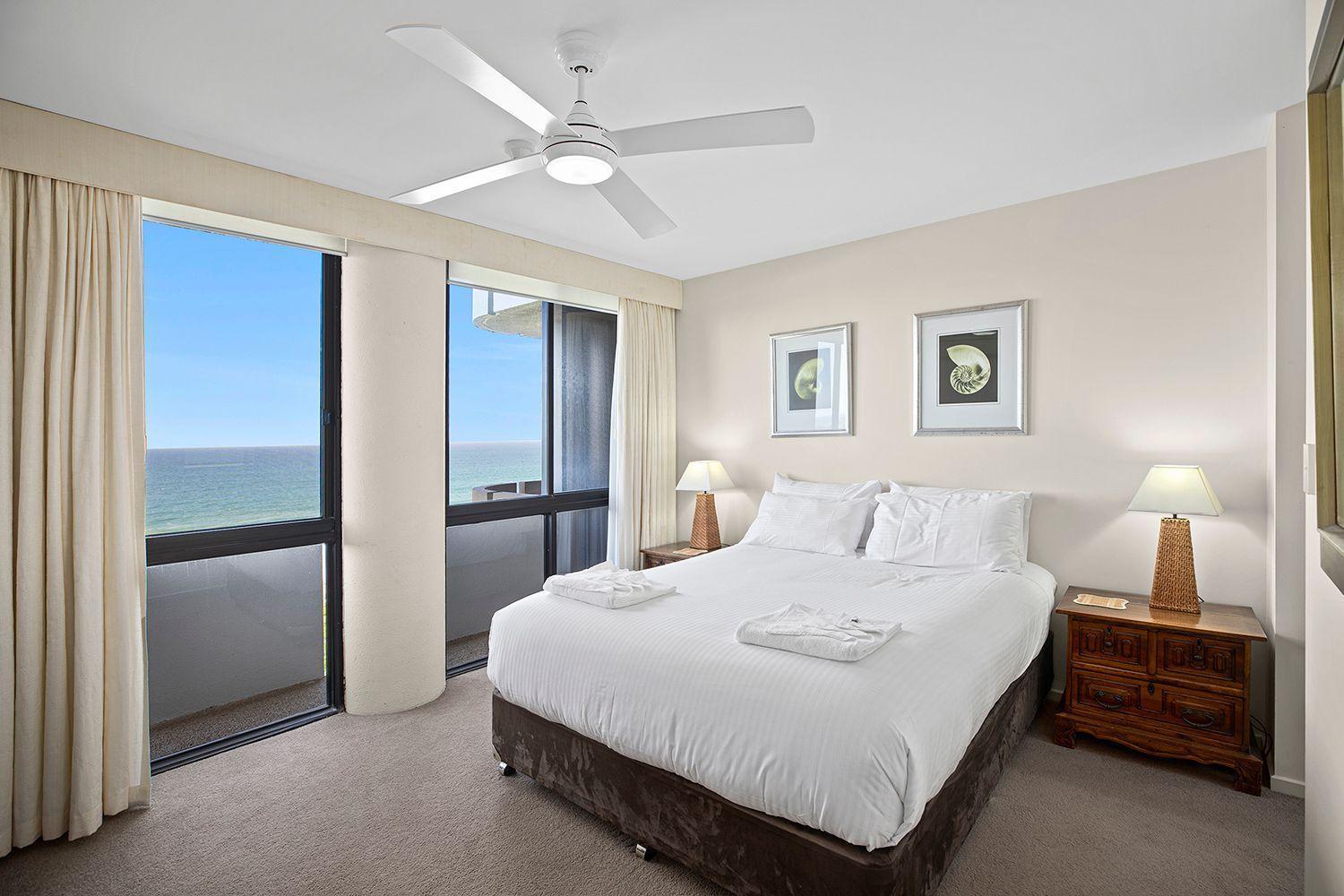 Pacific Towers 4*